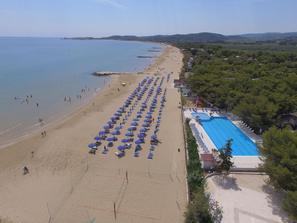 Villaggio Gabbiano Beach Vieste Exterior photo