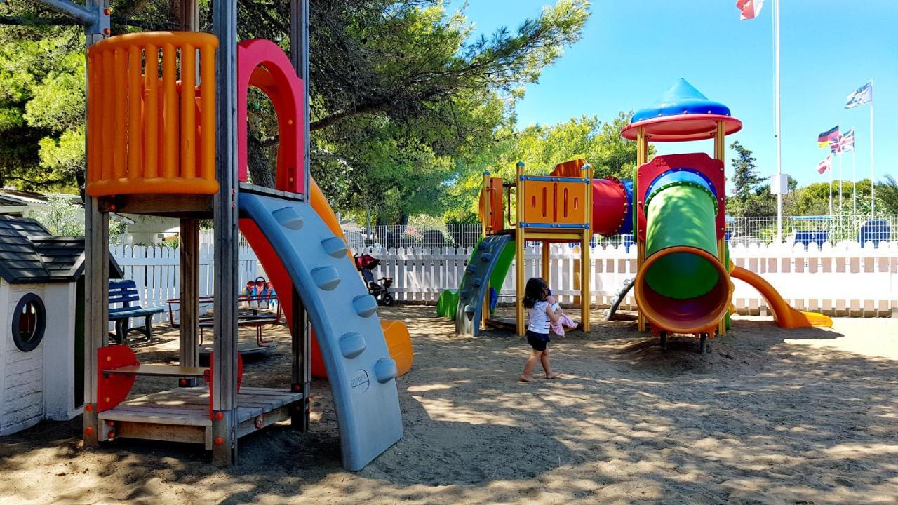 Villaggio Gabbiano Beach Vieste Exterior photo
