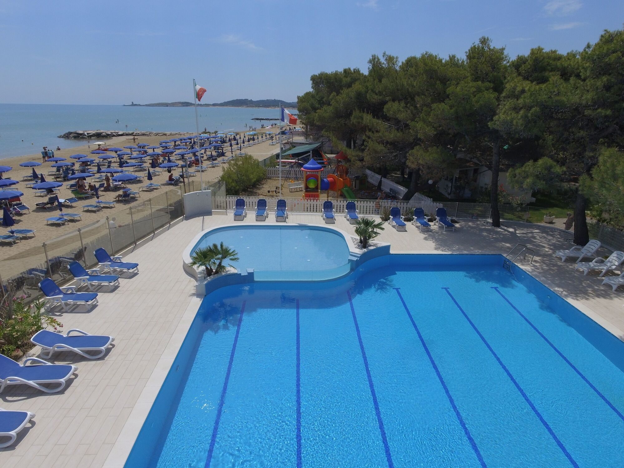 Villaggio Gabbiano Beach Vieste Exterior photo